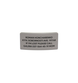 Placa frontal de identificación